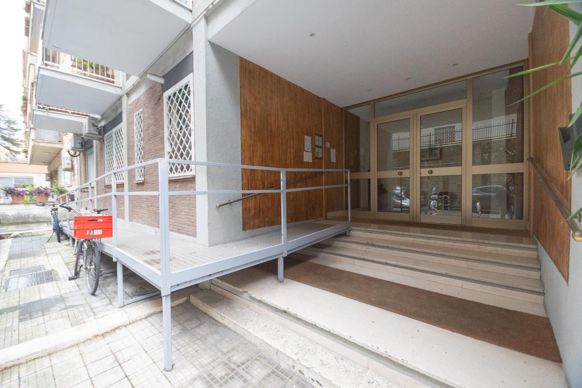 Le Piazze Di Roma Sweet Apartment Exterior photo