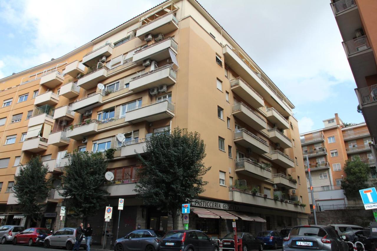 Le Piazze Di Roma Sweet Apartment Exterior photo